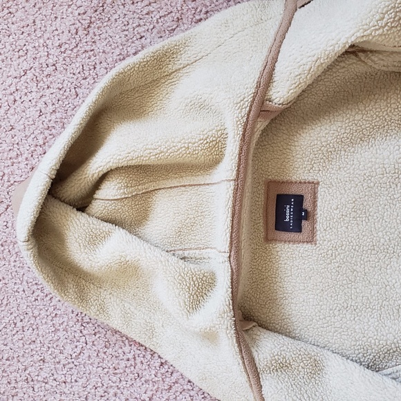 Medium Tan Camel Cream Shearling Cozy Coat w Hood - Picture 5 of 15